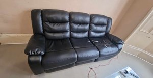 Photo of free sofas (Pollokshields glasgow)