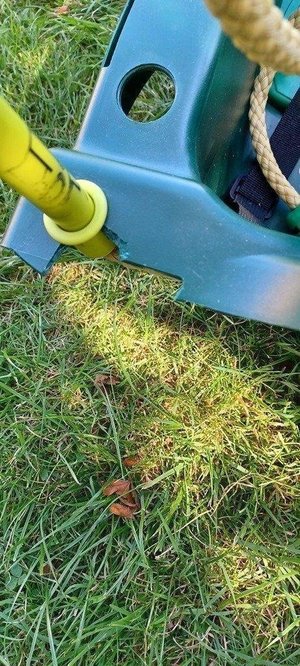 Photo of free Slightly damaged QuadPod swing (Letchworth SG6)