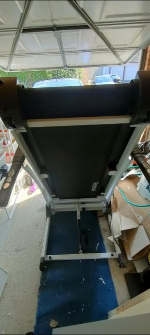 Photo of free Reebok Treadmill Z8 Run (N11)