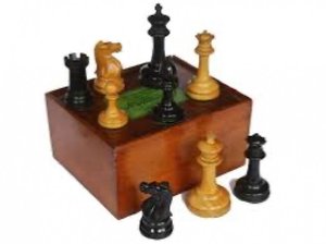 Photo of Chess set (Willaston CH64)