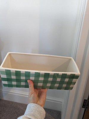 Photo of free Saas and belle windowsill planter (Colchester CO4)