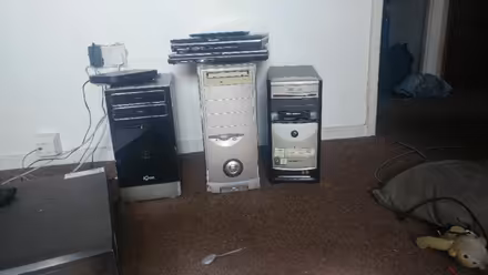 Photo of Old computers laptops and computer components (Church RG2) #1