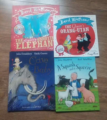 Photo of free 6 x children's books plus DVD (B32) #2