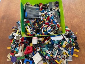 Photo of Spare Lego unwanted or unused (East Leake LE12)