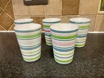 Photo of free 5 melamine beakers (Worlds End Burgess Hill) #1