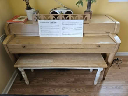 Photo of free Piano (Off S. Tyler Road, St Charles) #1