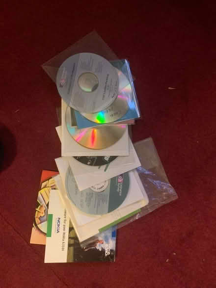 Photo of free CDs (Duncrievie KY13) #1