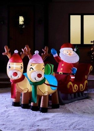 Photo of free Christmas inflatables (Norrisgreen L11)