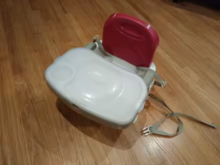 Photo of free Booster Seat with tray (Temple City) #1
