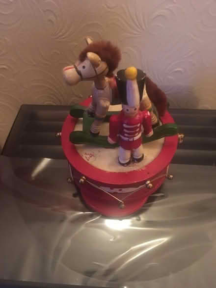 Photo of free Musical wind up nursery toy (Finedon NN9) #1