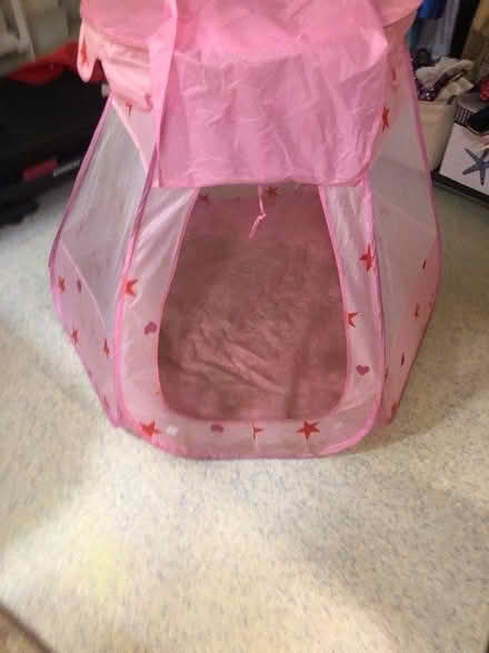 Photo of free Play tent (Ashton CH3) #1