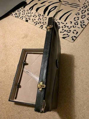 Photo of free Luxury Leather Briefcase (Fishponds BS16)