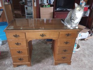 Photo of free Antique Desk (West Bloomfield, NY)