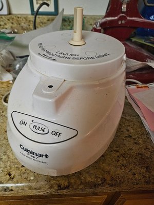 Photo of free Cuisinart food processor base only (Eden prairie)