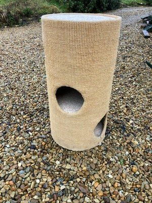 Photo of free Tall cat scratching barrel (Uley)
