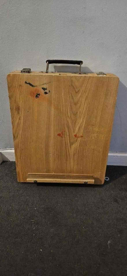 Photo of free Lovely Wooden art box (Hampton TW12) #3