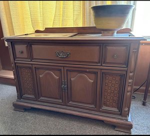 Photo of free 1970s Stereo Console (Dearborn)