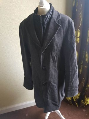 Photo of free Woolen Herringbone Mens coat, requires cleaning/repairs (Corstorphine EH12)