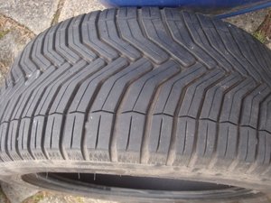 Photo of free Tyre - size 215/45R17 (Penn Hill BH14)
