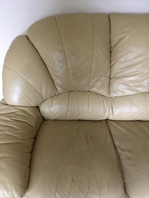 Photo of free Leather sofa (Nottingham)