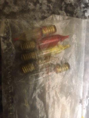 Photo of free Vintage screw fitting bulbs (Queens Park CM12)