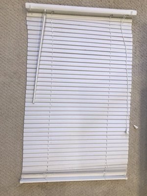 Photo of free Mini blinds white 23 (22.5)x 41 in (Prince William Cty, Manassas)