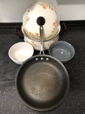 Photo of free Cookware and bowls (Parkchester)