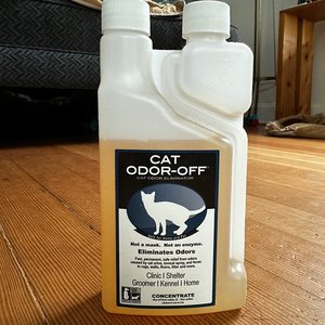 Photo of free Cat Odor-Off Concentrate (West Seattle Admiral)
