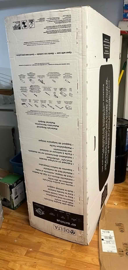 Photo of free Delta 60 inch white bathub (Seaford, NY) #1