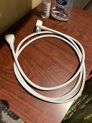 Photo of free Apple MacBook cord (Old ottawa south)