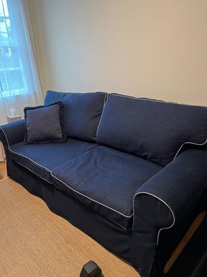 Photo of free Sofa bed and vanity (Greenwich, Ct)
