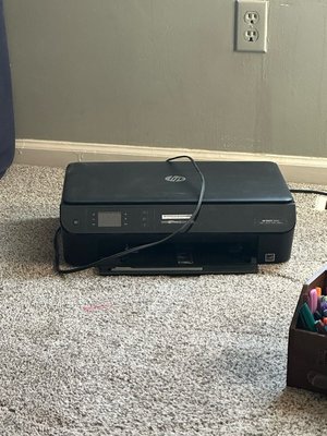 Photo of free HP Envy 4500 printer (Avon st, Charlottesville)
