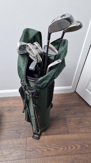 Photo of free Golf clubs and bag (KT3 - Motspur Park)