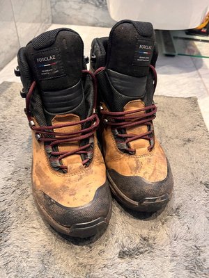 Photo of free Hiking winter boots good condition (Kilburn)