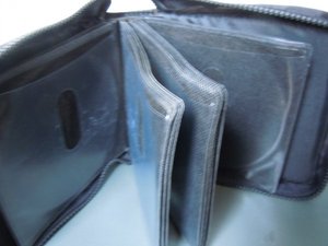 Photo of free CD carry bag (with rip) (Stockbridge EH4)