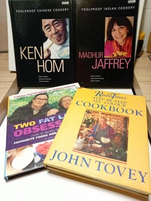 Photo of free 4 hardback cookery books. (Leintwardine SY7)
