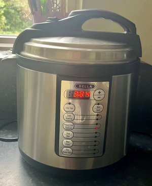 Photo of free Multi cooker WD3 (Heronsgate WD3)