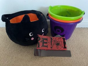 Photo of free Halloween buckets / decoration (Selsdon CR2)