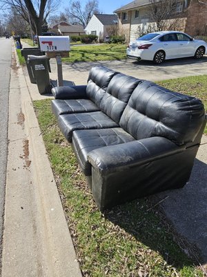 Photo of free Couch w/Foldaway bed on curb (Bolingbrook Rt 53& Boughton)