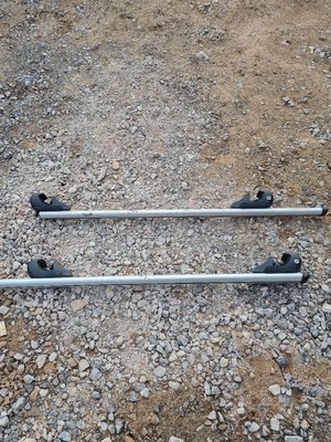 Photo of free Roof bars and parcel shelf (Cliburn CA10)