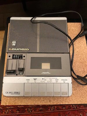 Photo of free Grundig tape recorder/player (Bedford MK40)