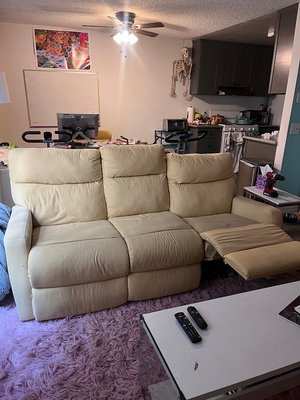 Photo of free reclining couch (hollywood)