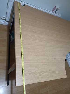 Photo of free L shaped office table (Ticknevin)