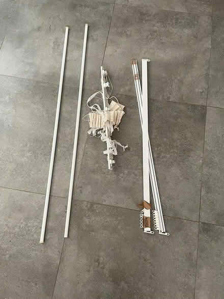 Photo of free Curtail poles (Orpington BR5) #4