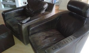 Photo of free Leather suite - very comfortable (Southport PR8)