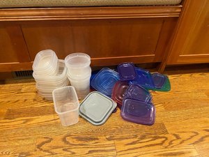 Photo of free Plastic containers and lids (Cicero and Irving)