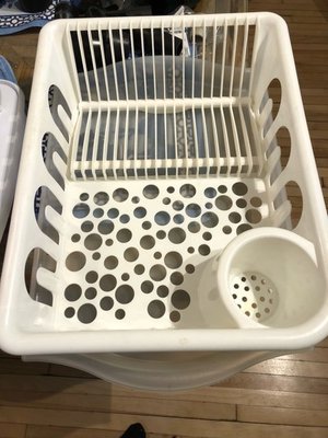 Photo of free two dish racks (Golden Triangle)