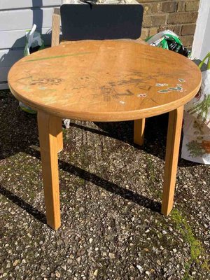 Photo of free Kids table (St Ann's Wells Gardens area BN3)