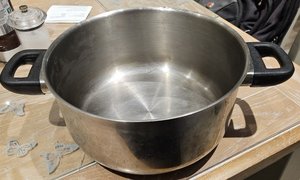 Photo of free Cooking pot (The Folly BN7)