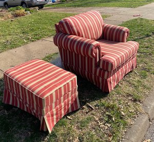 Photo of free Chair and ottoman (671 Amelia Ave.,Webster Groves)